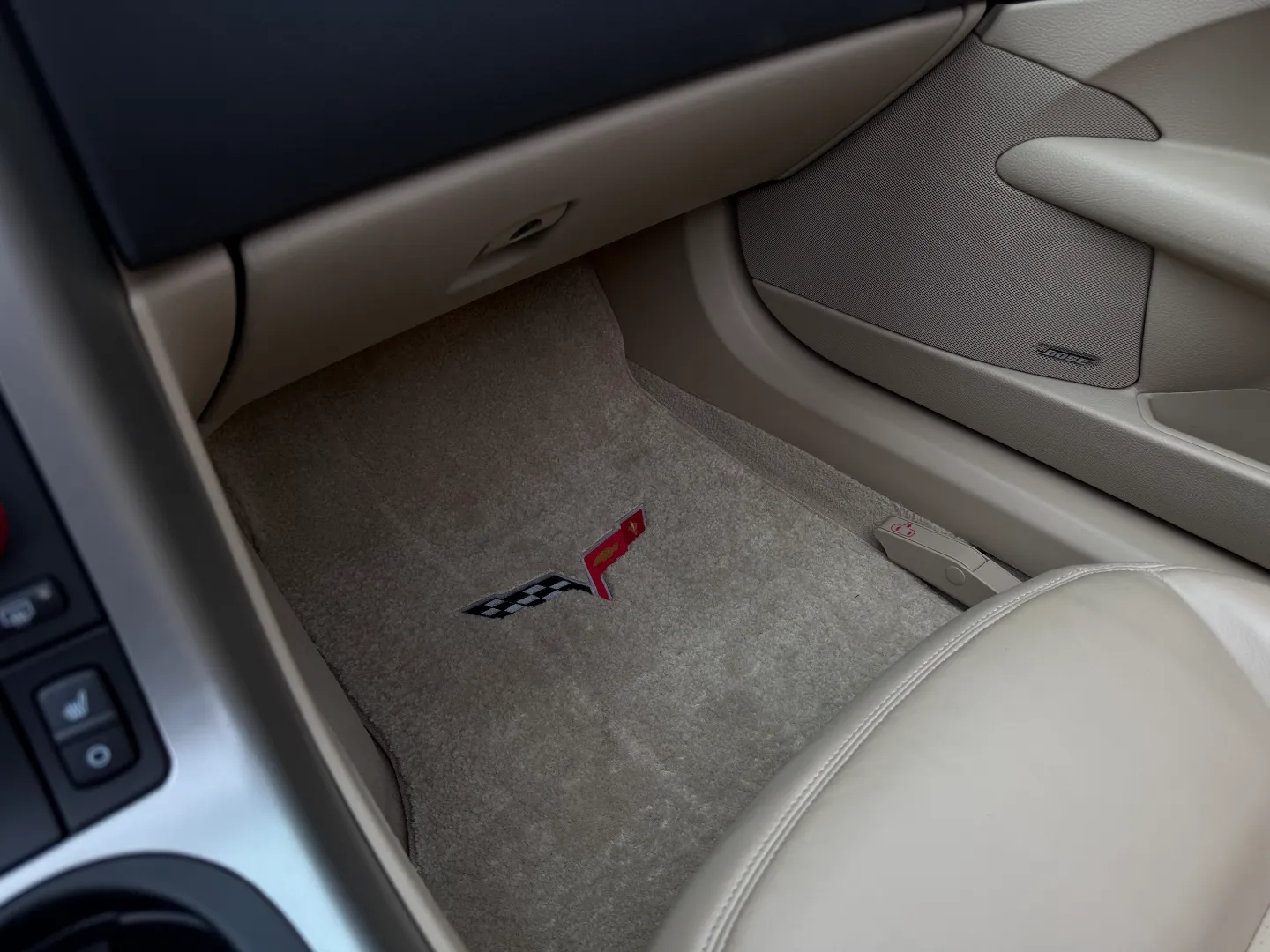 Chevrolet Corvette Z51 Performance Package 6MT Coupe — photo 63