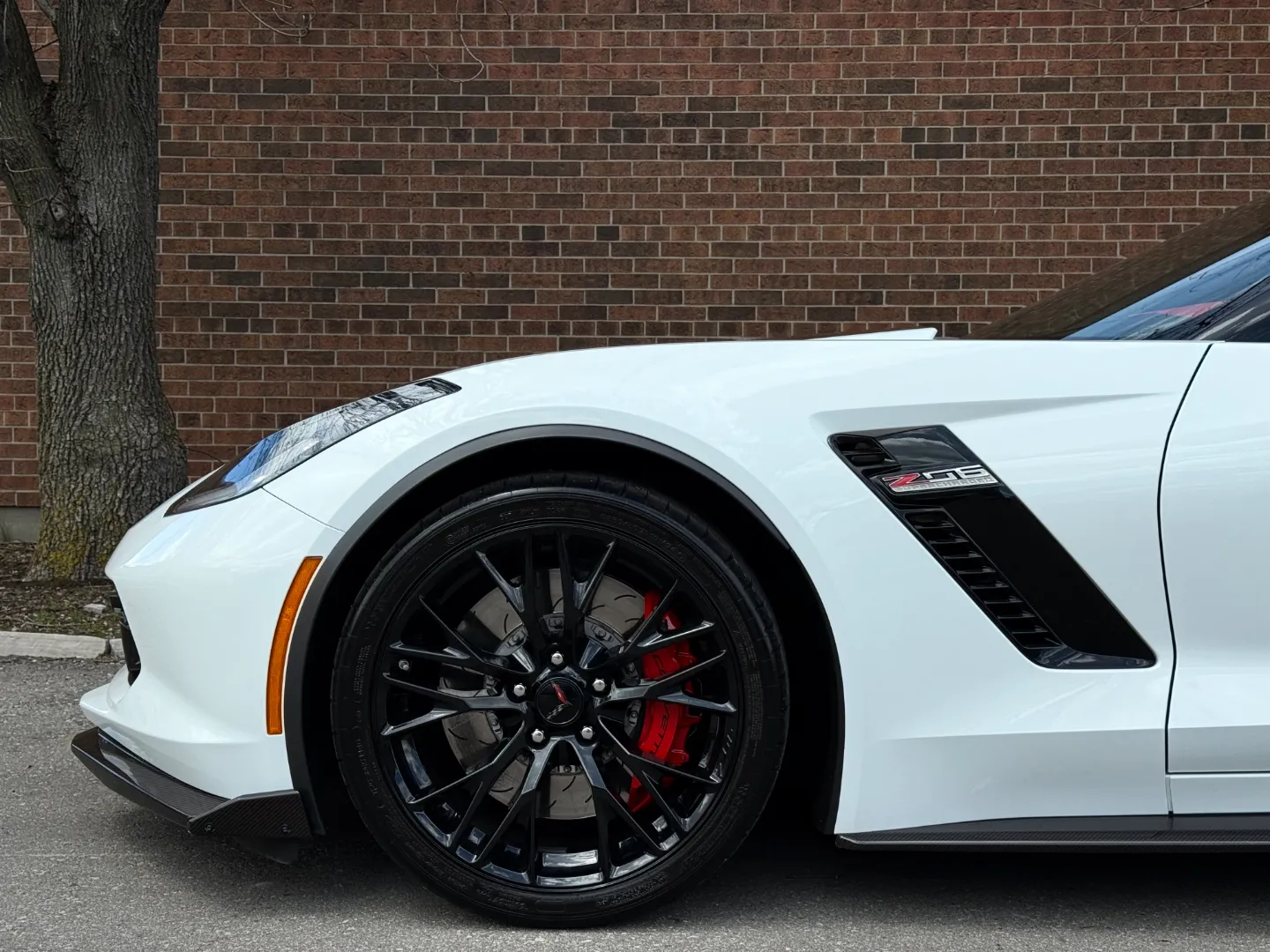 Chevrolet Corvette Z06 2LZ Coupe  — photo 13