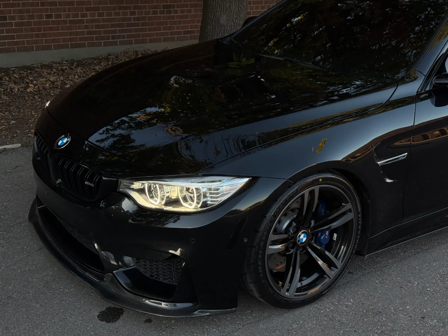 BMW M4 Coupe 6 Speed Manual — photo 6