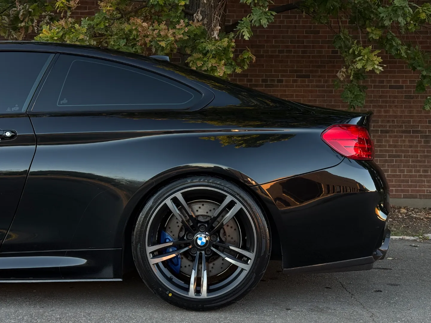 BMW M4 Coupe 6 Speed Manual — photo 14