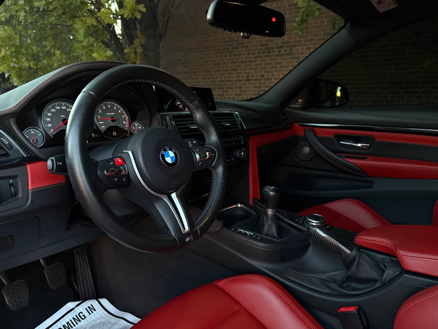 BMW M4 Coupe 6 Speed Manual — photo 37
