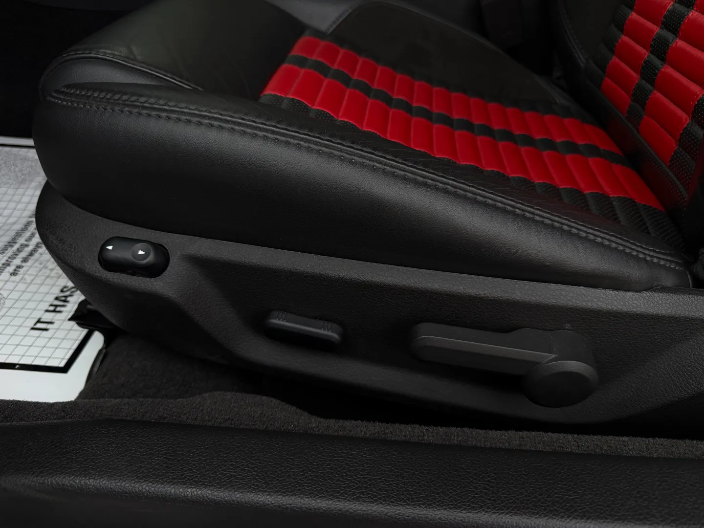 Ford Mustang Shelby GT500 6 Speed Manual Convertible — photo 54