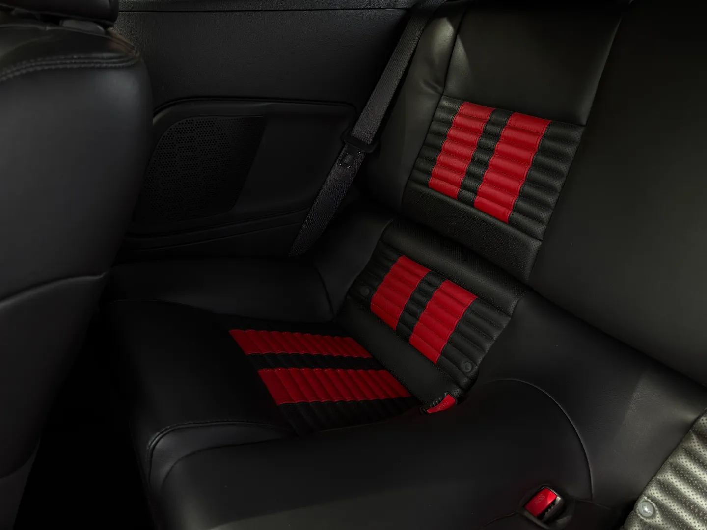 Ford Mustang Shelby GT500 6 Speed Manual Convertible — photo 76