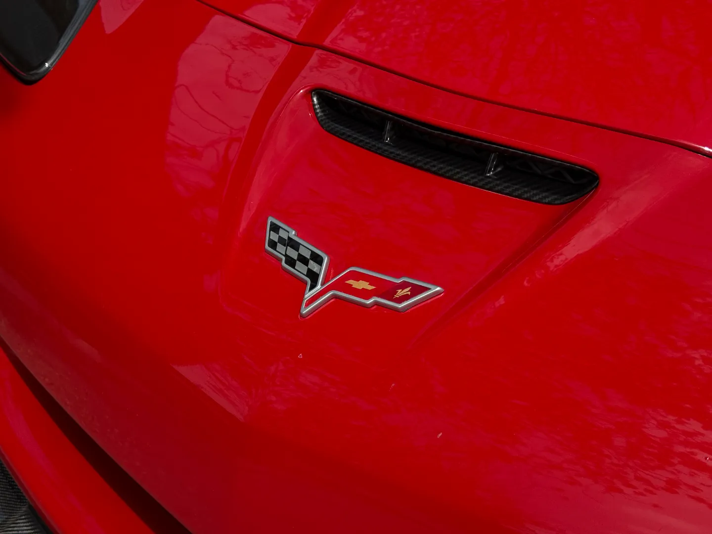 Chevrolet Corvette Z06 — photo 8