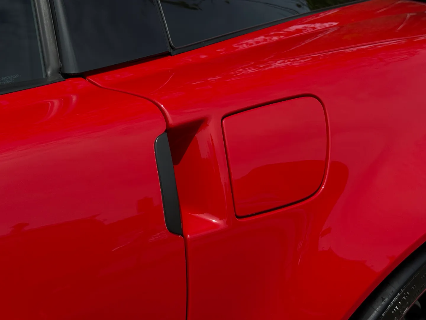 Chevrolet Corvette Z06 — photo 25