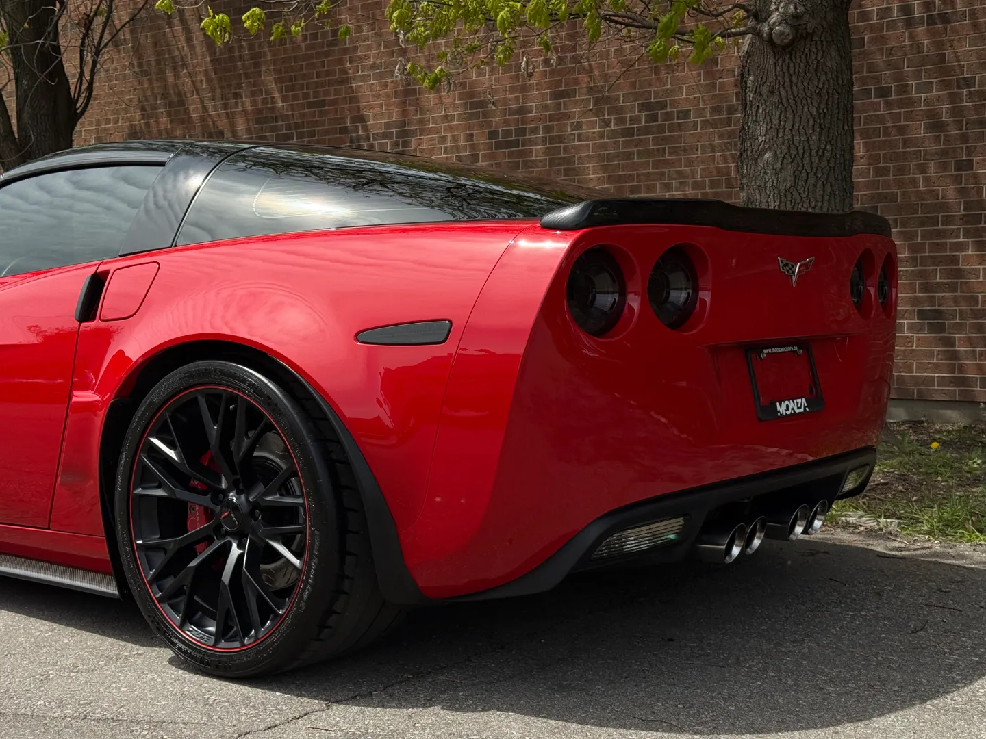Chevrolet Corvette Z06 — photo 28