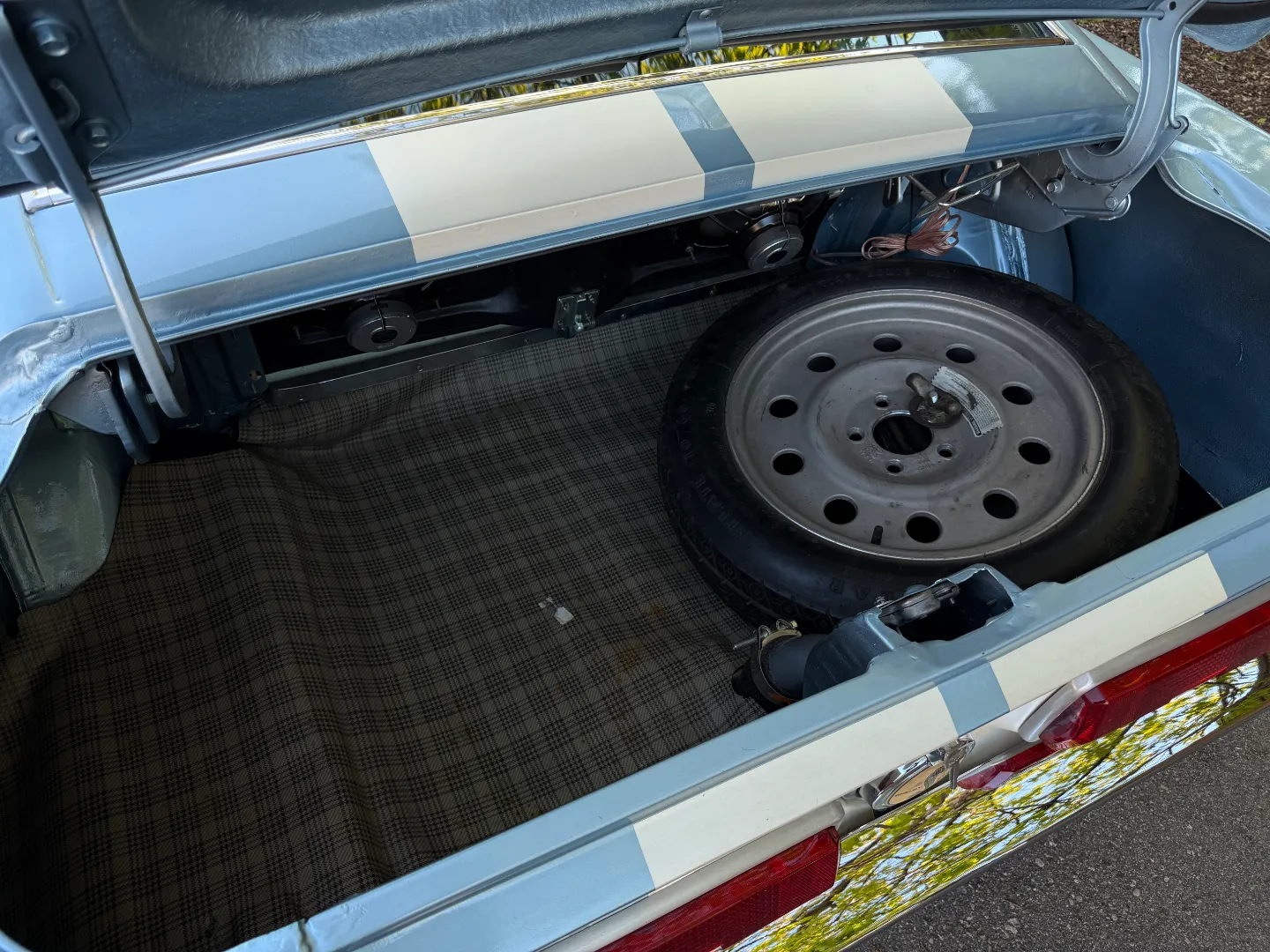Ford Mustang Shelby GT350 Fastback 5 Speed Manual — photo 39