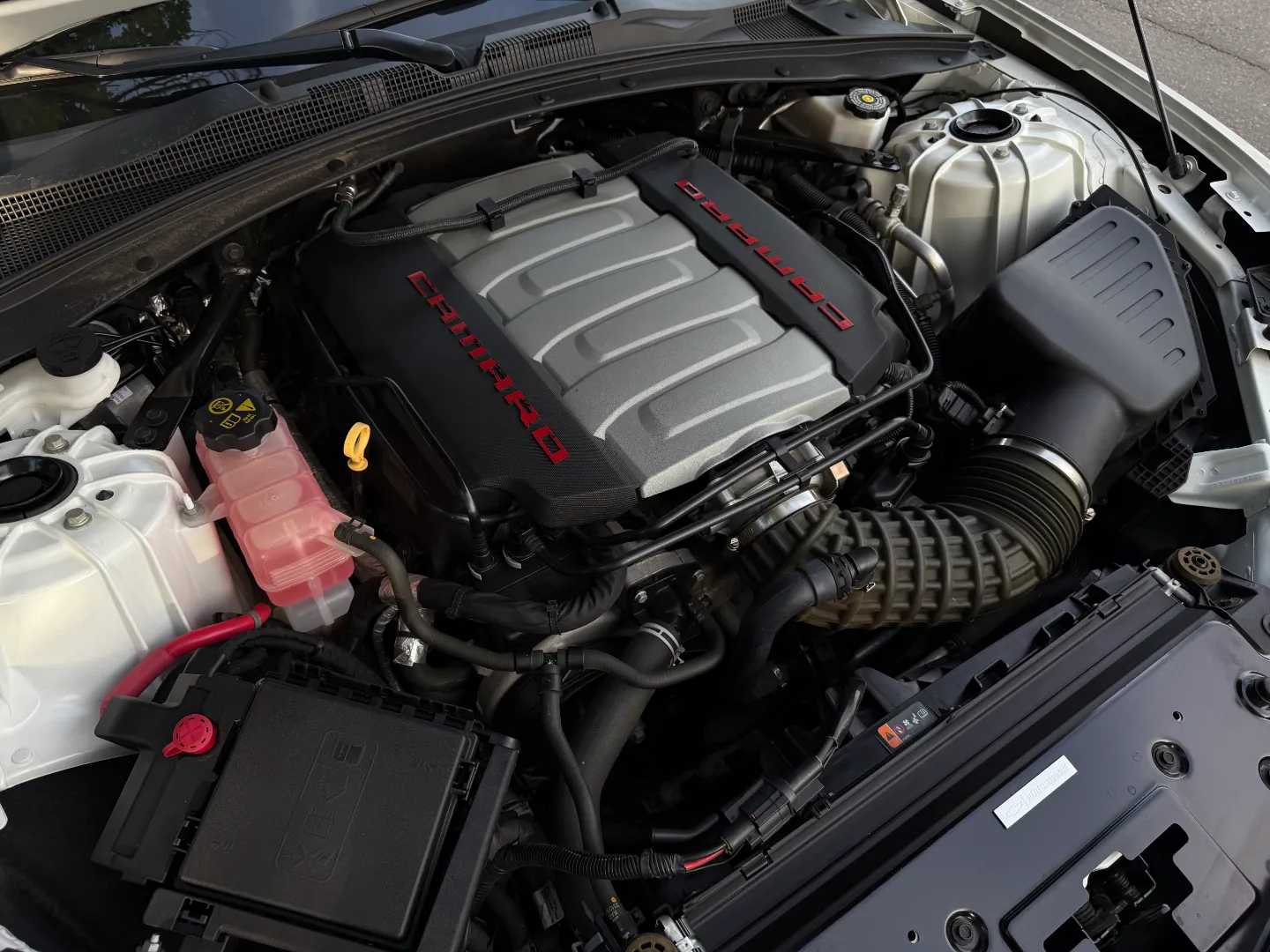 Chevrolet Camaro SS 2SS 1LE Performance Package — photo 34