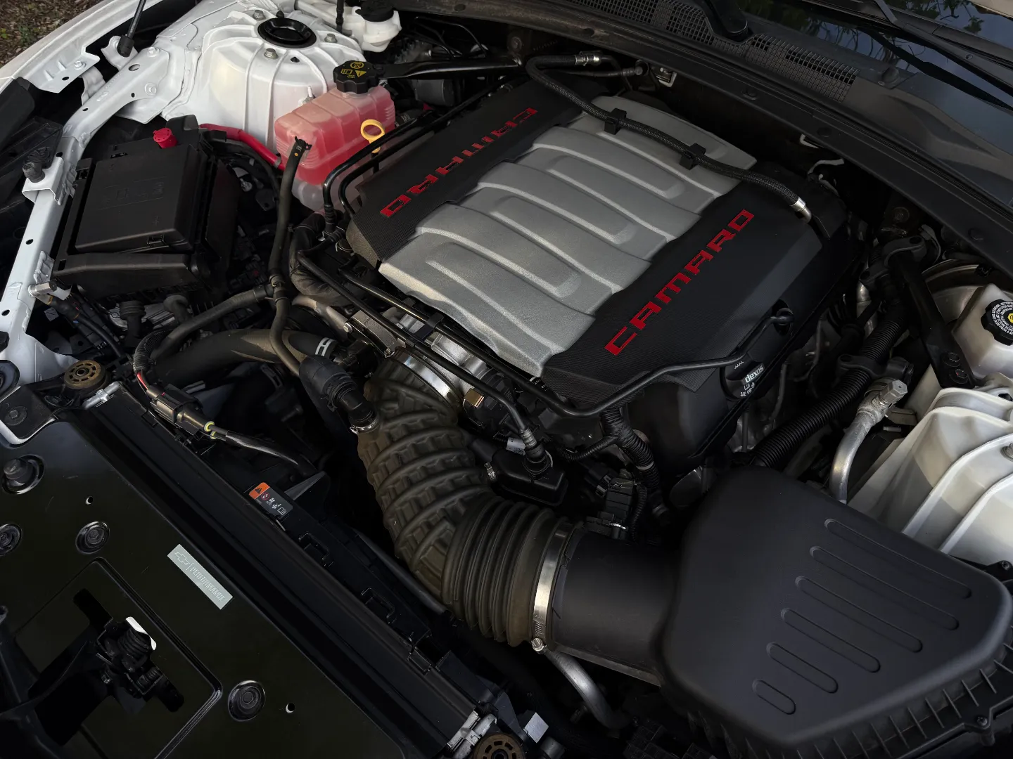 Chevrolet Camaro SS 2SS 1LE Performance Package — photo 36
