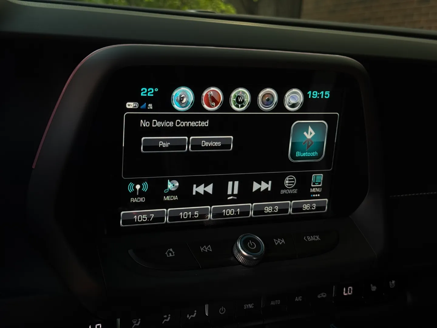 Chevrolet Camaro SS 2SS 1LE Performance Package — photo 60