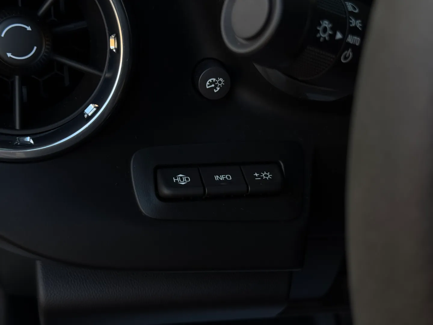 Chevrolet Camaro SS 2SS 1LE Performance Package — photo 84
