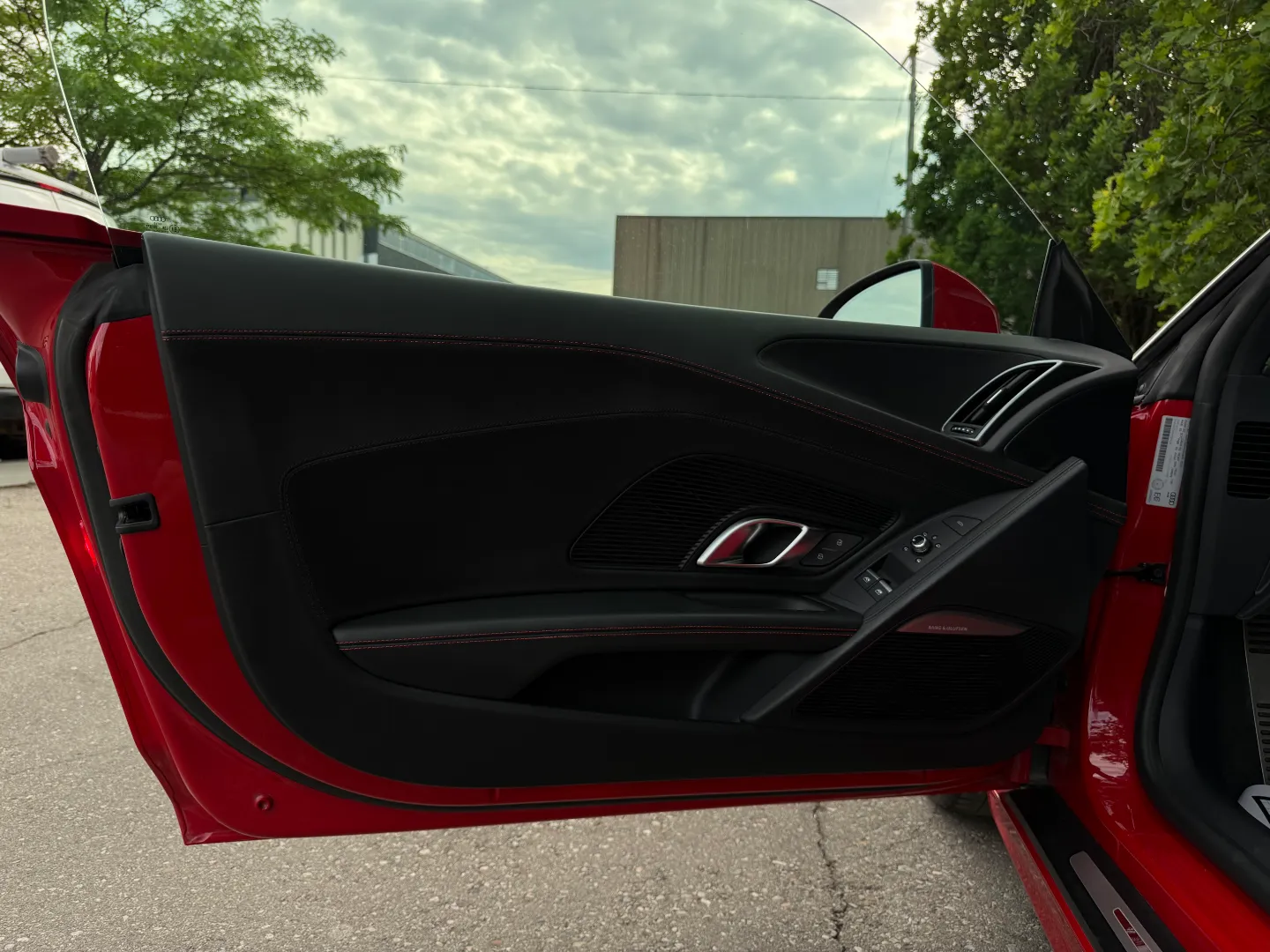 Audi R8 V10 Quattro Spyder — photo 45