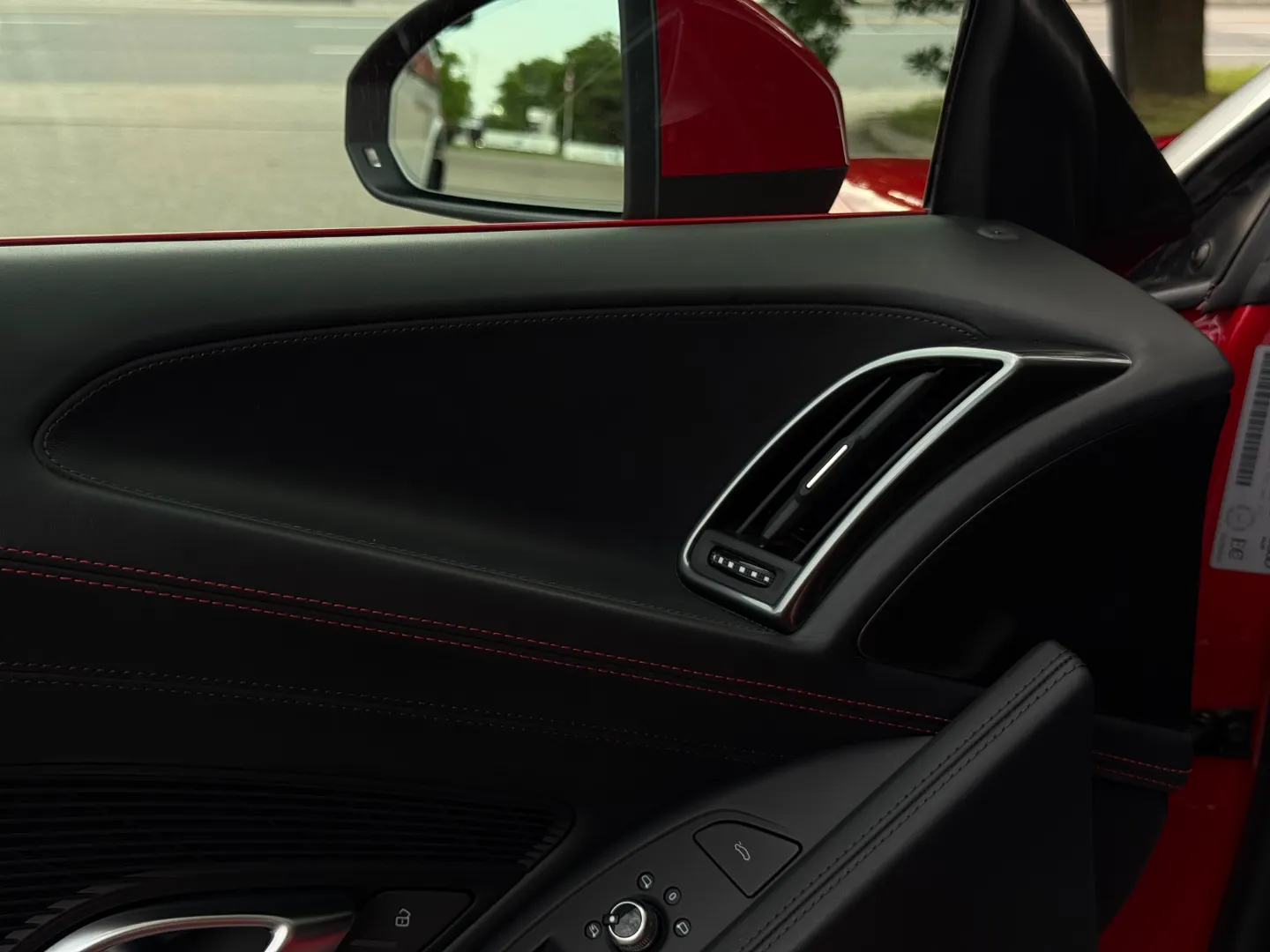 Audi R8 V10 Quattro Spyder — photo 46