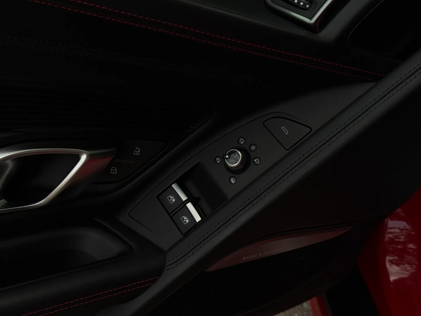 Audi R8 V10 Quattro Spyder — photo 47