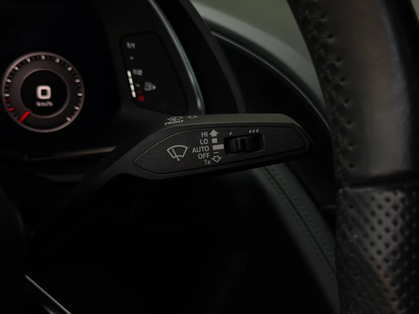 Audi R8 V10 Quattro Spyder — photo 82