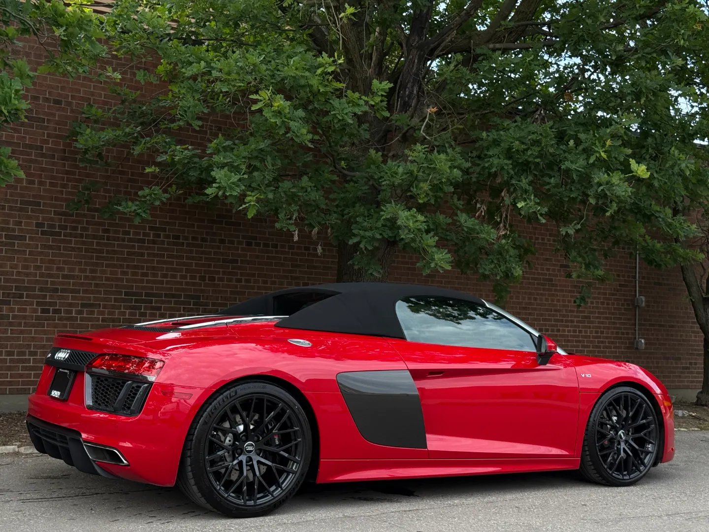 Audi R8 V10 Quattro Spyder — photo 85