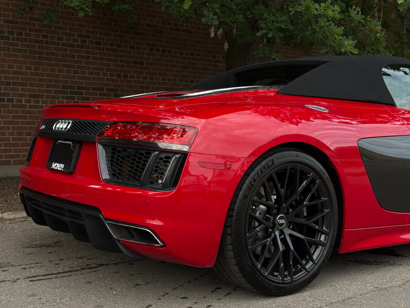 Audi R8 V10 Quattro Spyder — photo 86