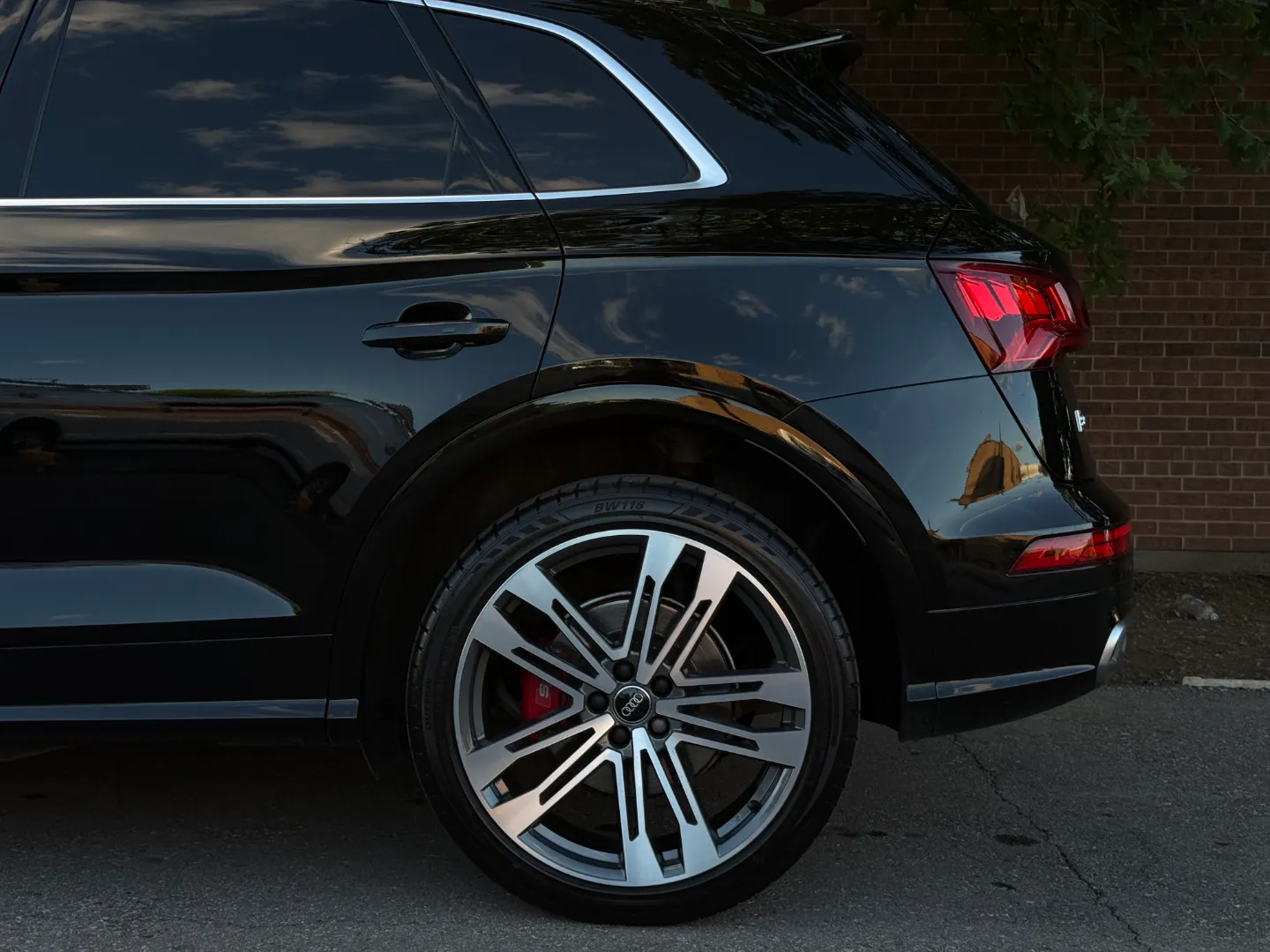 Audi SQ5 Technik Prestige  — photo 14