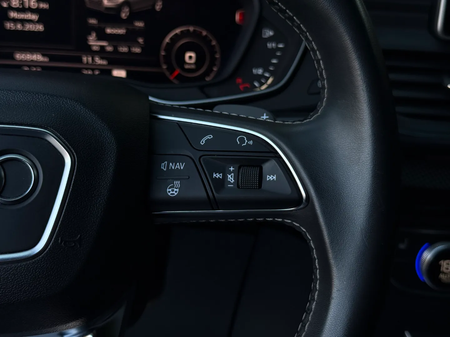 Audi SQ5 Technik Prestige  — photo 78