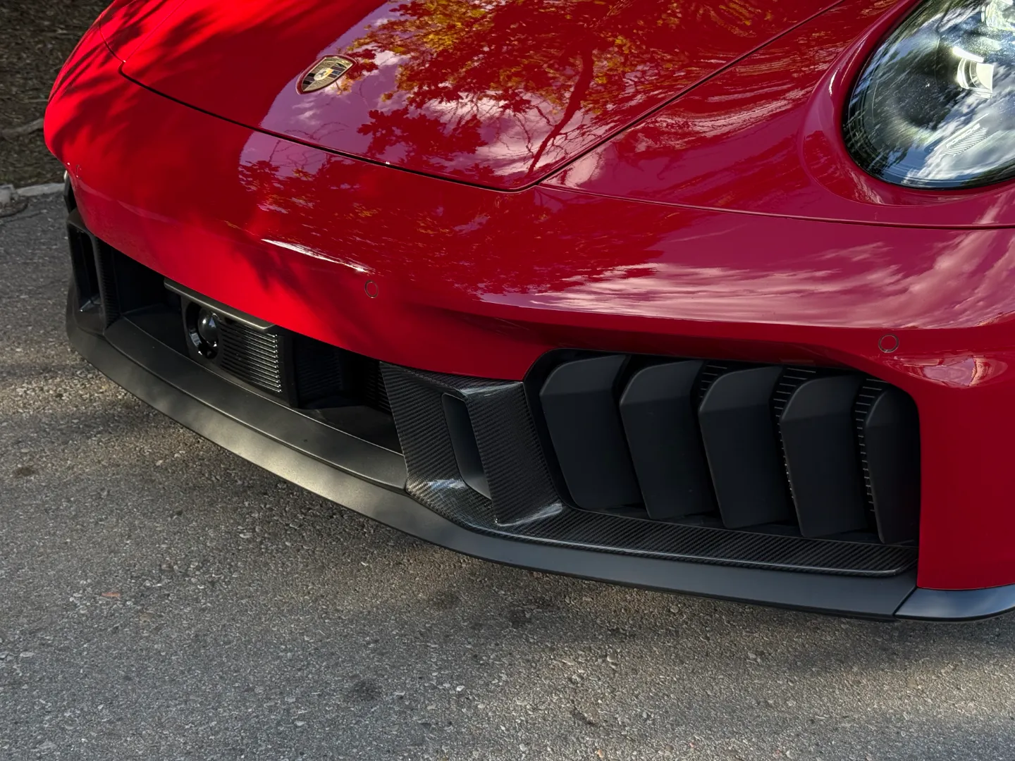 Porsche 911 Carrera 4 GTS Coupe — photo 9