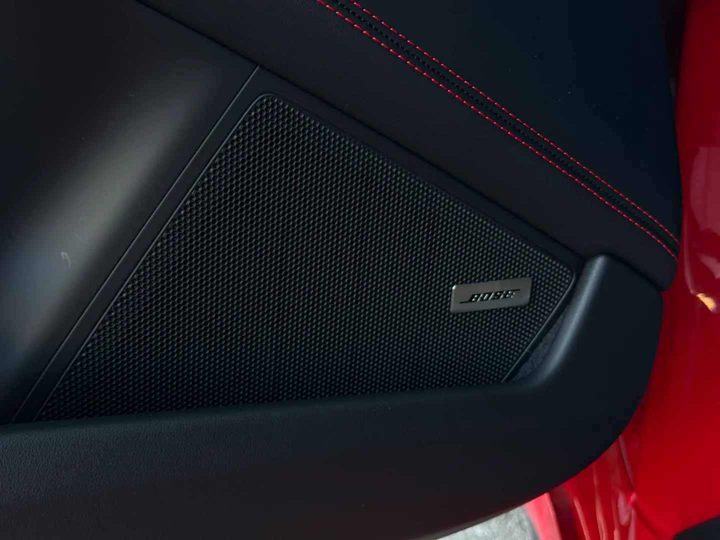 Porsche 911 Carrera 4 GTS Coupe — photo 44