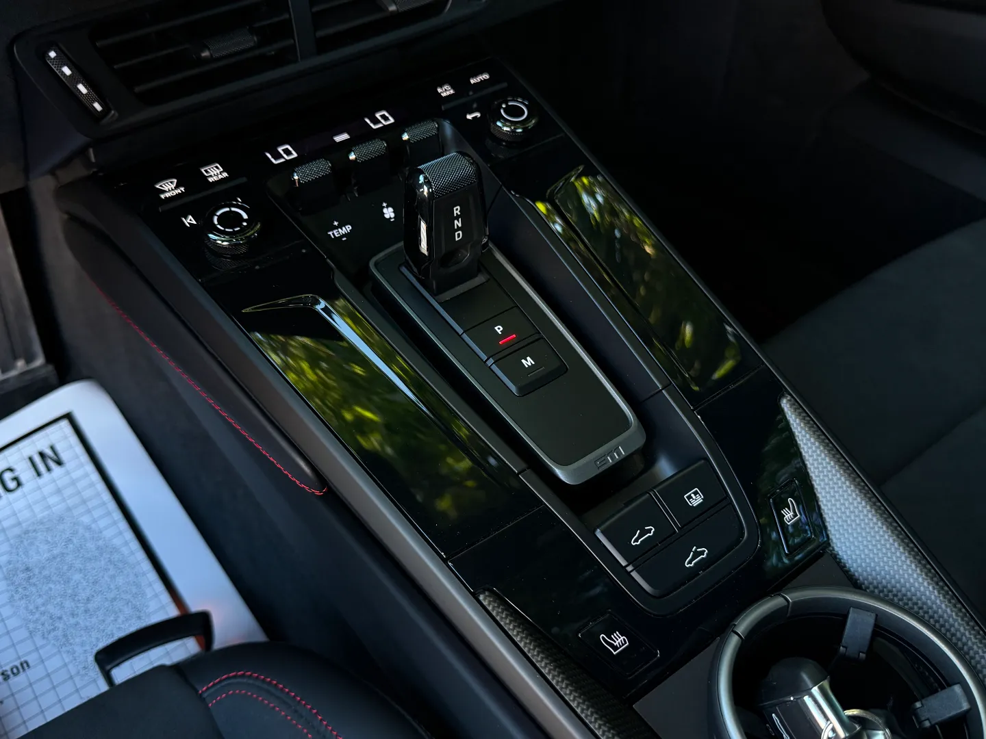 Porsche 911 Carrera 4 GTS Coupe — photo 50