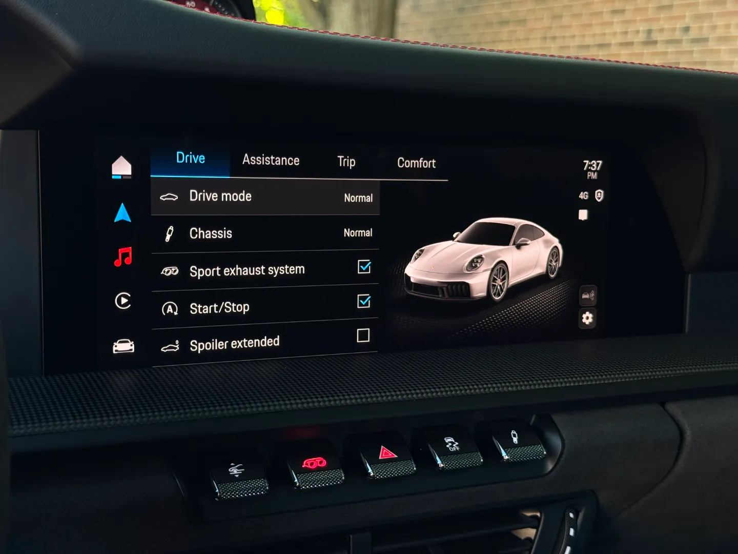 Porsche 911 Carrera 4 GTS Coupe — photo 60