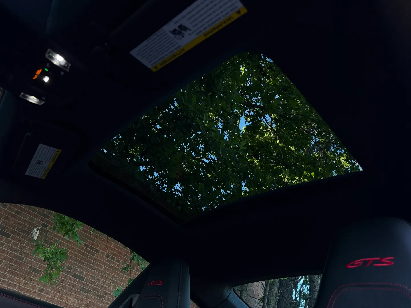 Porsche 911 Carrera 4 GTS Coupe — photo 83