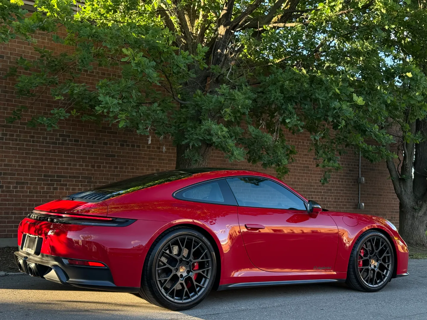 Porsche 911 Carrera 4 GTS Coupe — photo 84