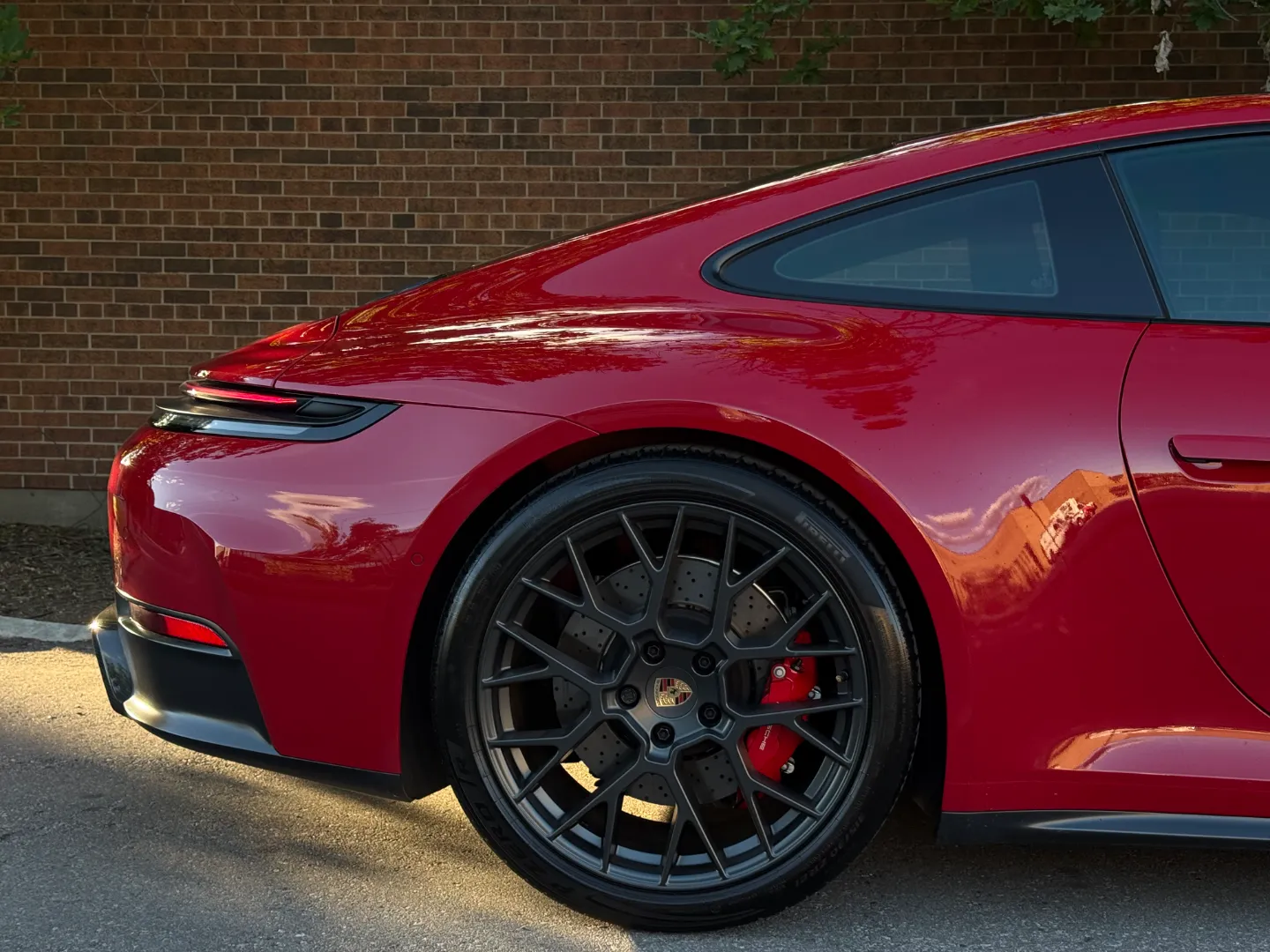 Porsche 911 Carrera 4 GTS Coupe — photo 87
