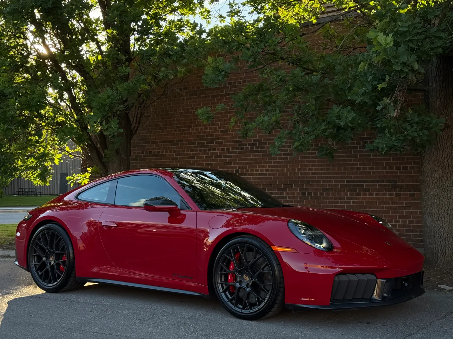 Porsche 911 Carrera 4 GTS Coupe — photo 89