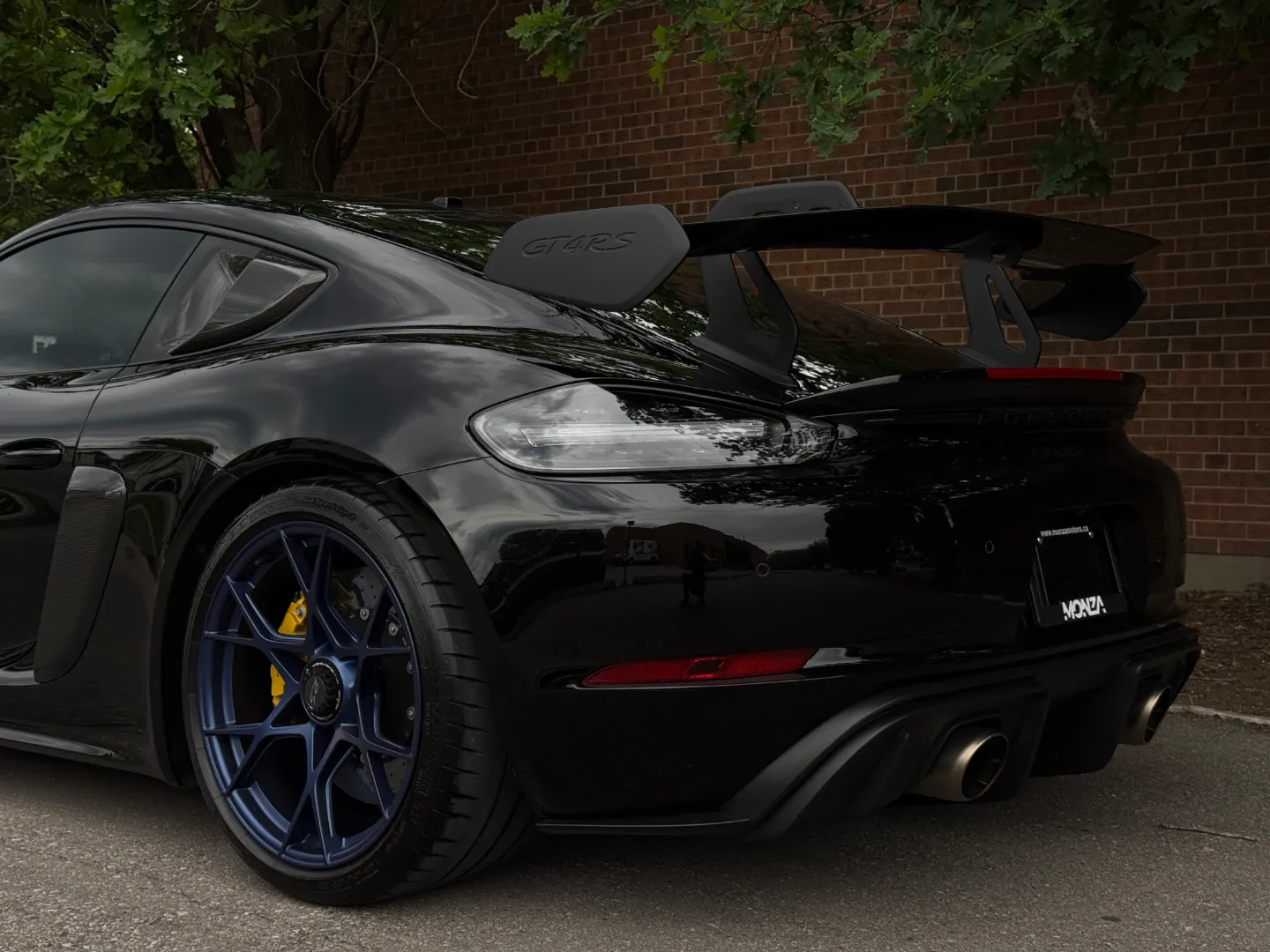 Porsche 718 Cayman GT4 RS Weissach Package — photo 29