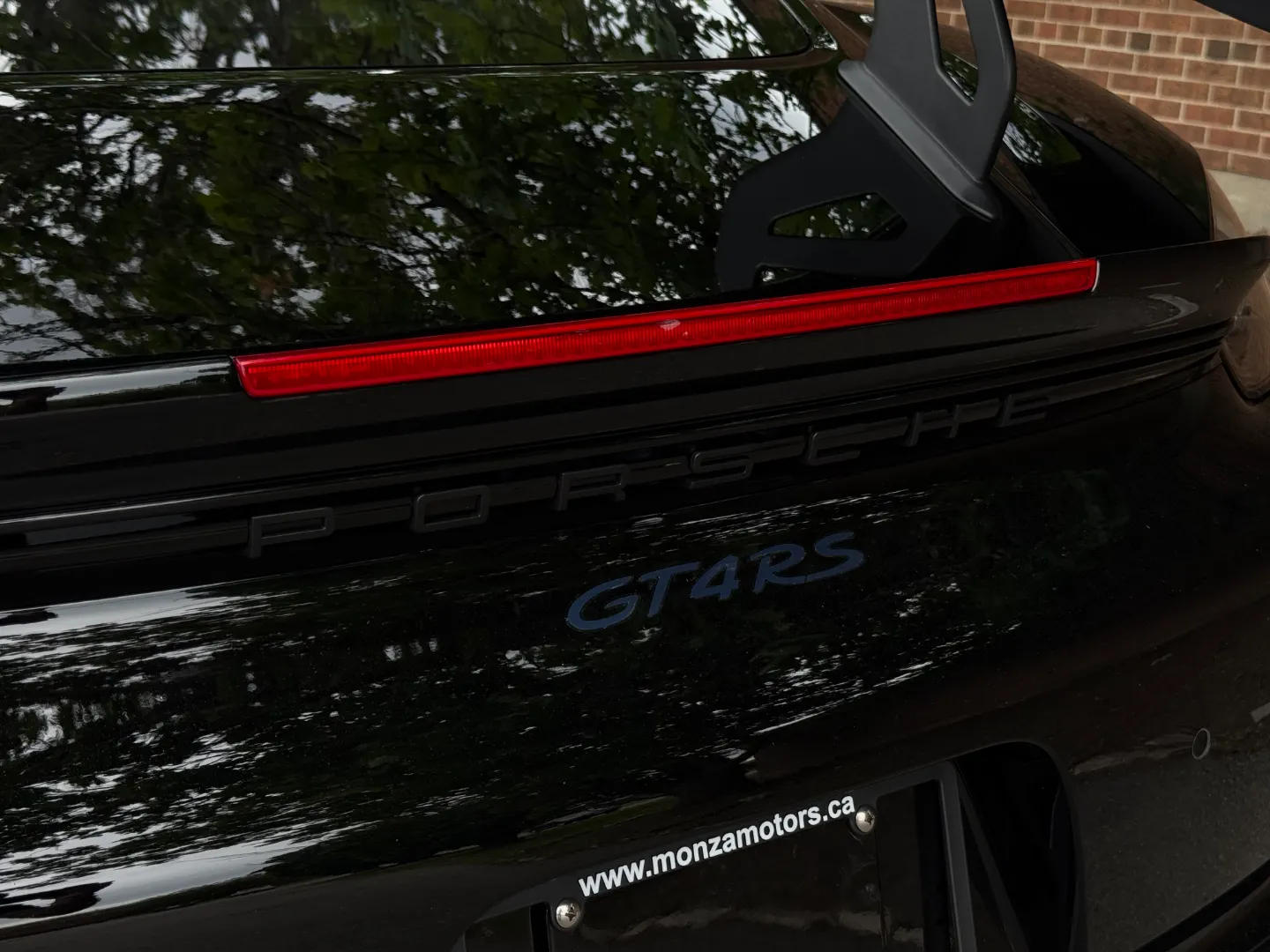 Porsche 718 Cayman GT4 RS Weissach Package — photo 34