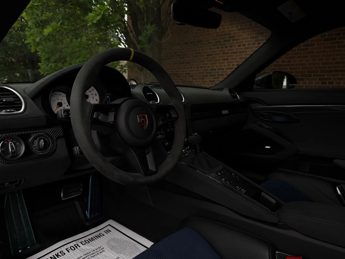 Porsche 718 Cayman GT4 RS Weissach Package — photo 44