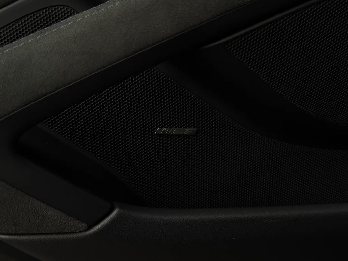 Porsche 718 Cayman GT4 RS Weissach Package — photo 53