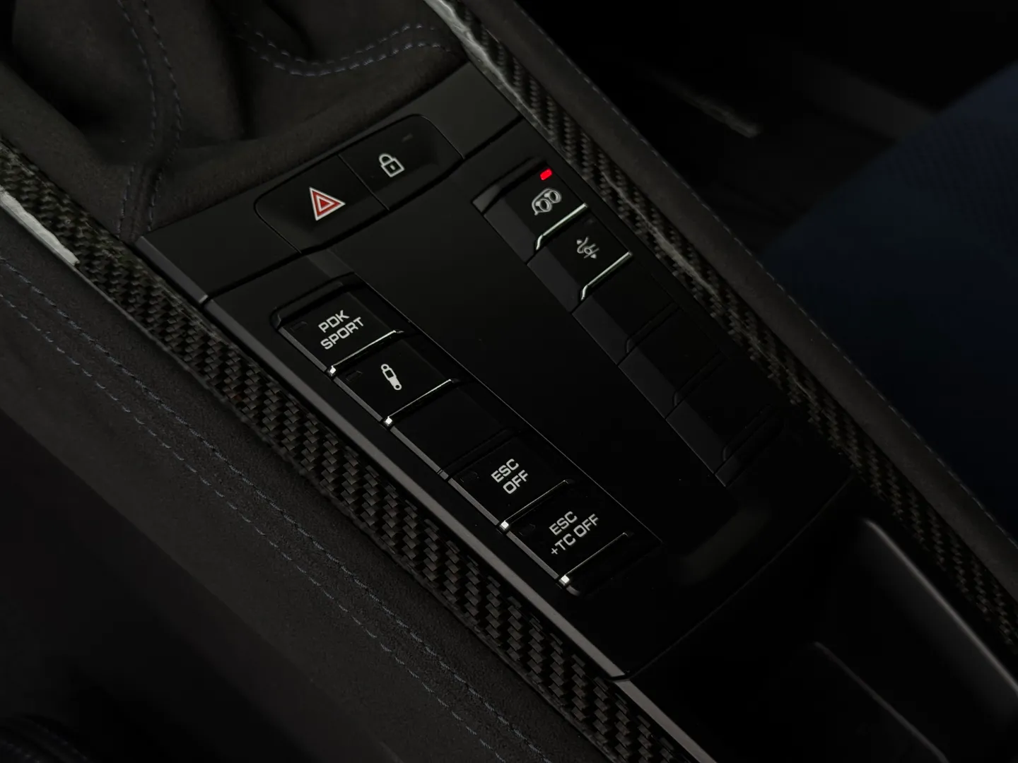 Porsche 718 Cayman GT4 RS Weissach Package — photo 56