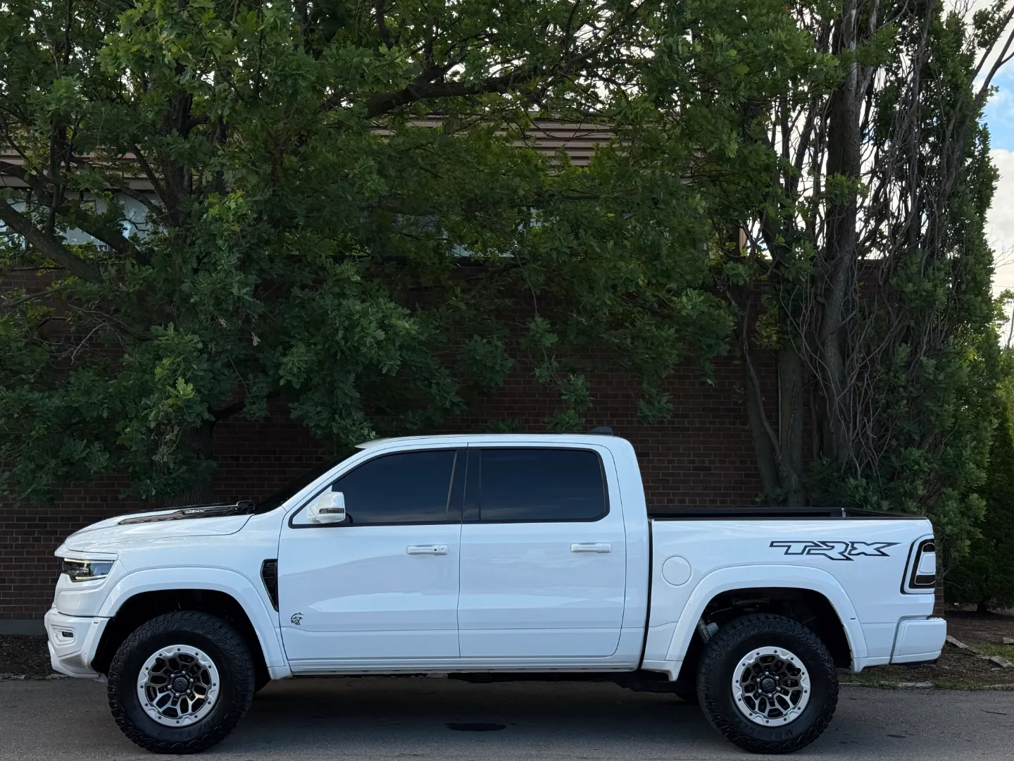 RAM 1500 TRX Custom Paint-Matched + PPF — photo 15