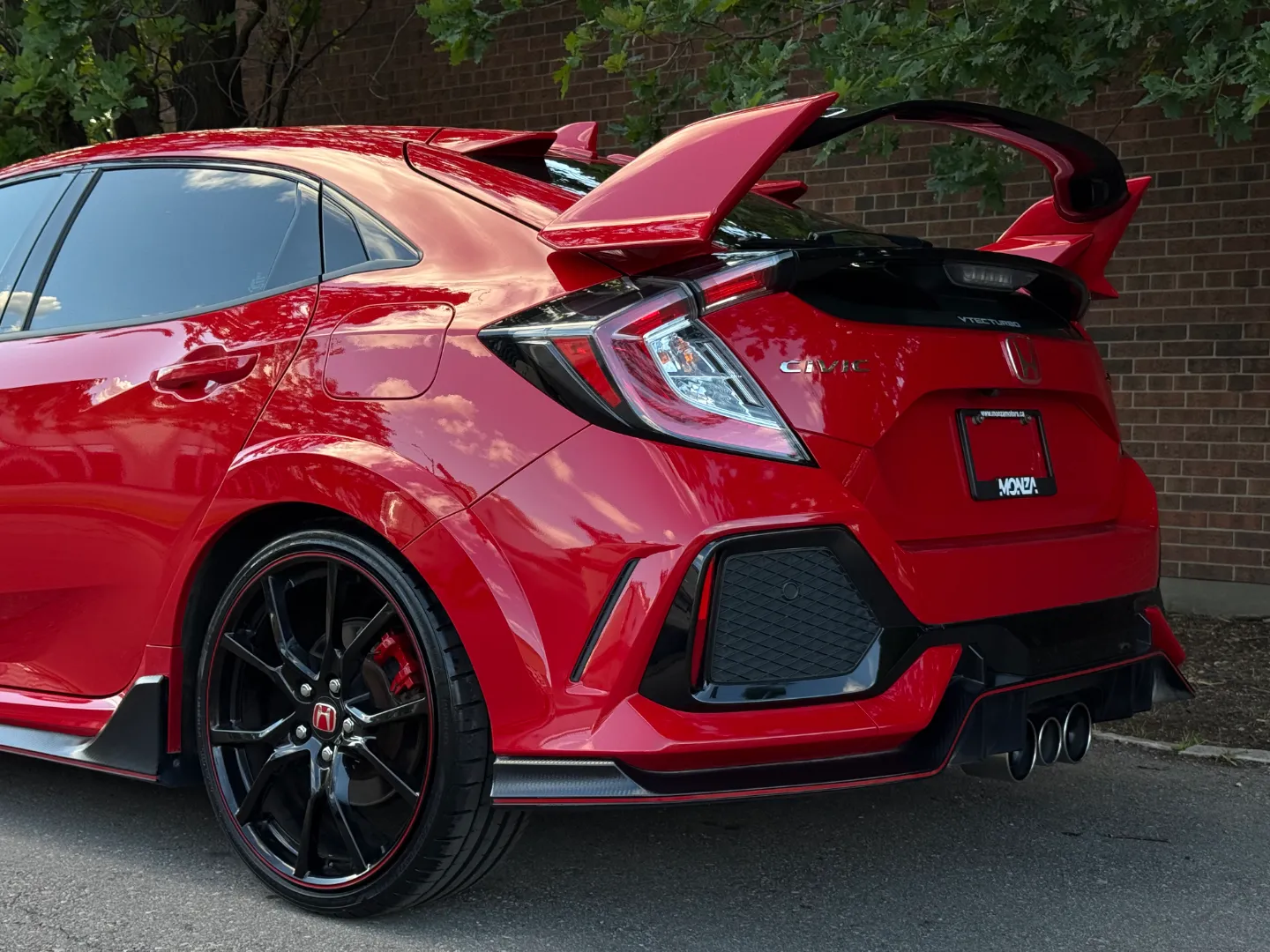 Honda Civic Type R — photo 23