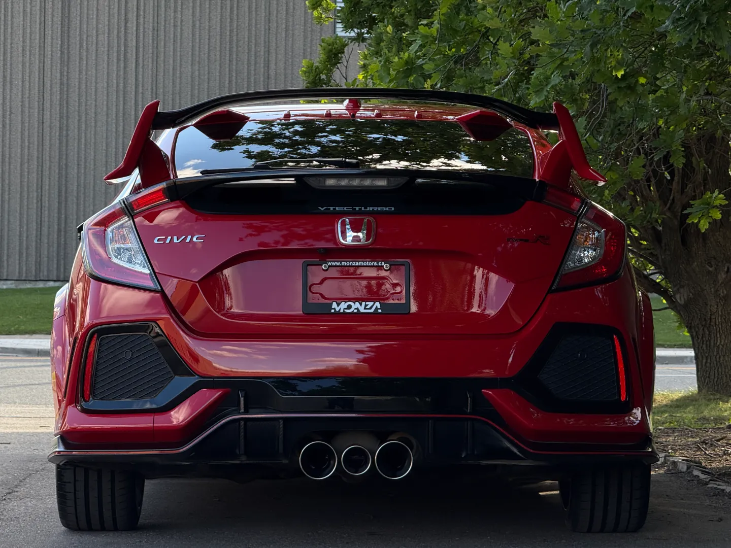 Honda Civic Type R — photo 25