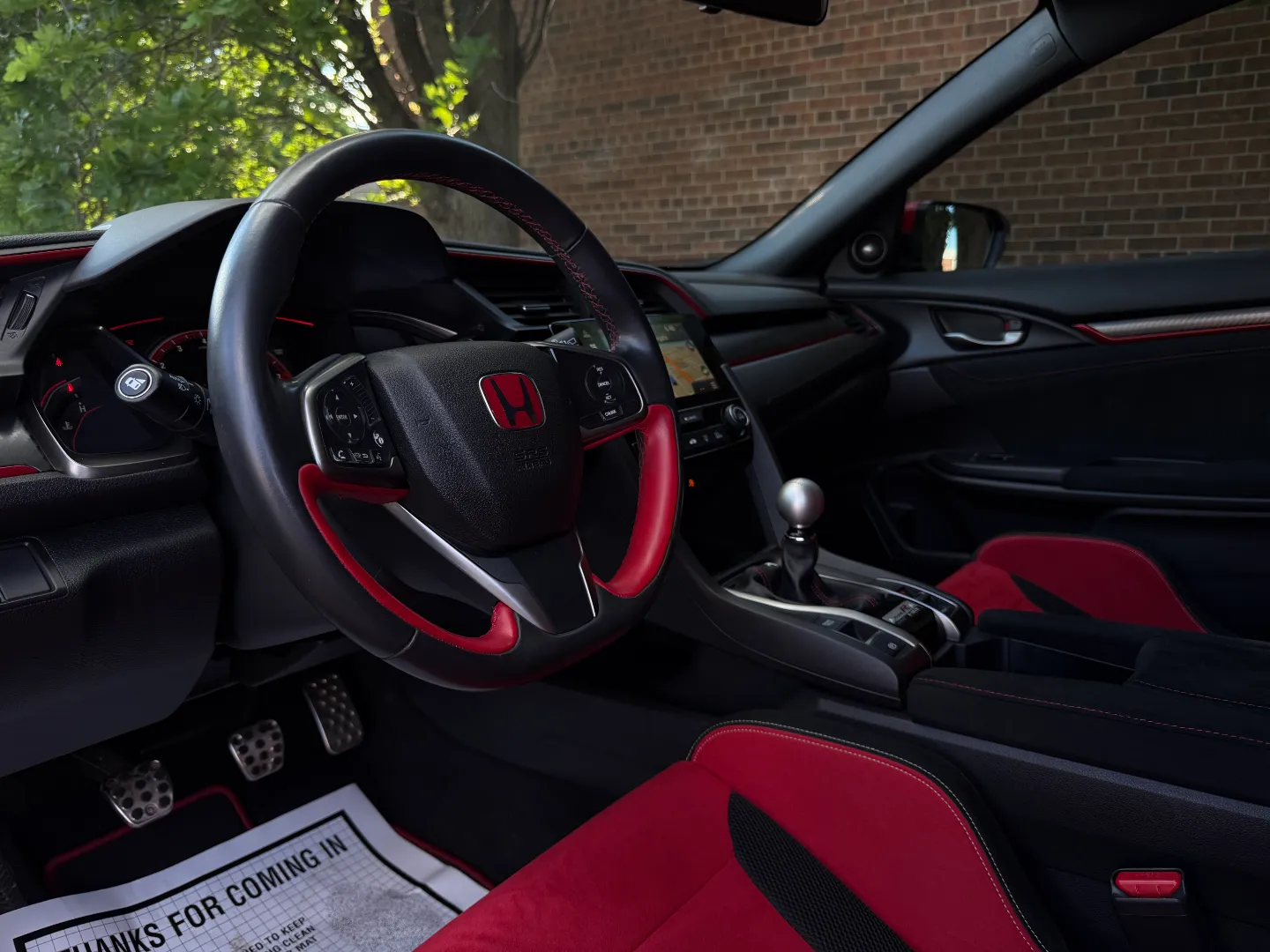 Honda Civic Type R — photo 36