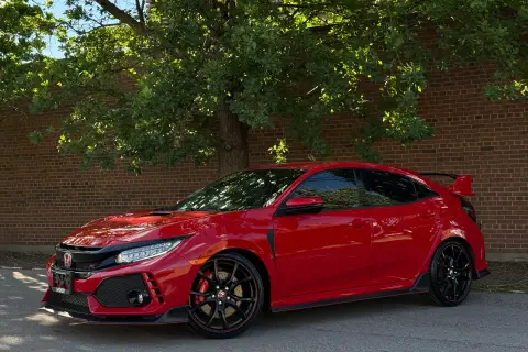 Cover image of 2018 HONDA CIVIC TYPE R