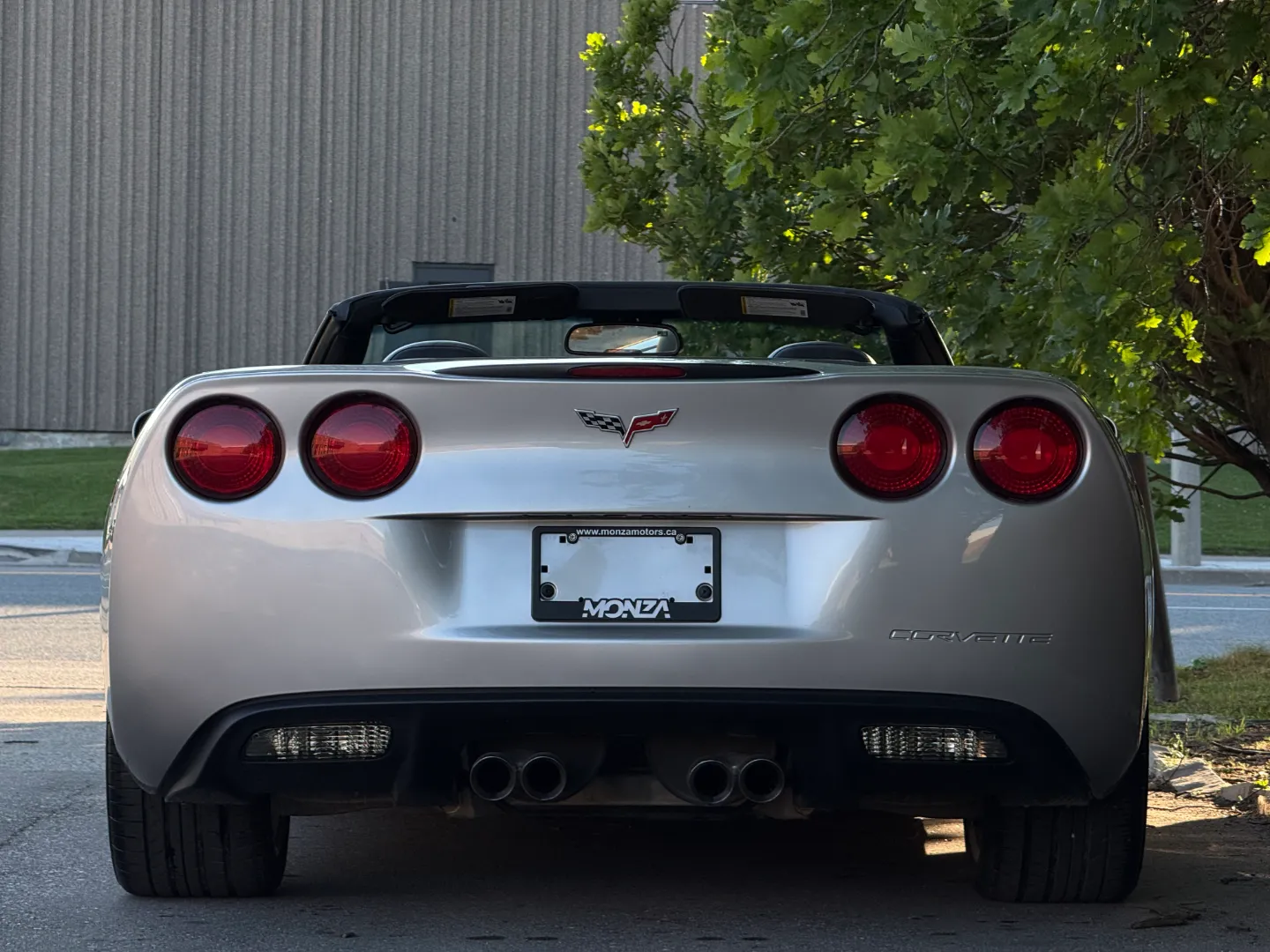 Chevrolet Corvette 3LT Convertible — photo 26