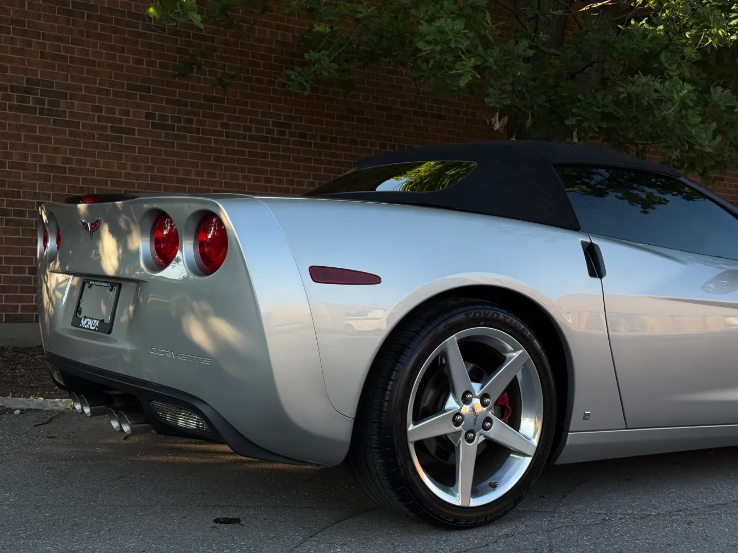 Chevrolet Corvette 3LT Convertible — photo 85