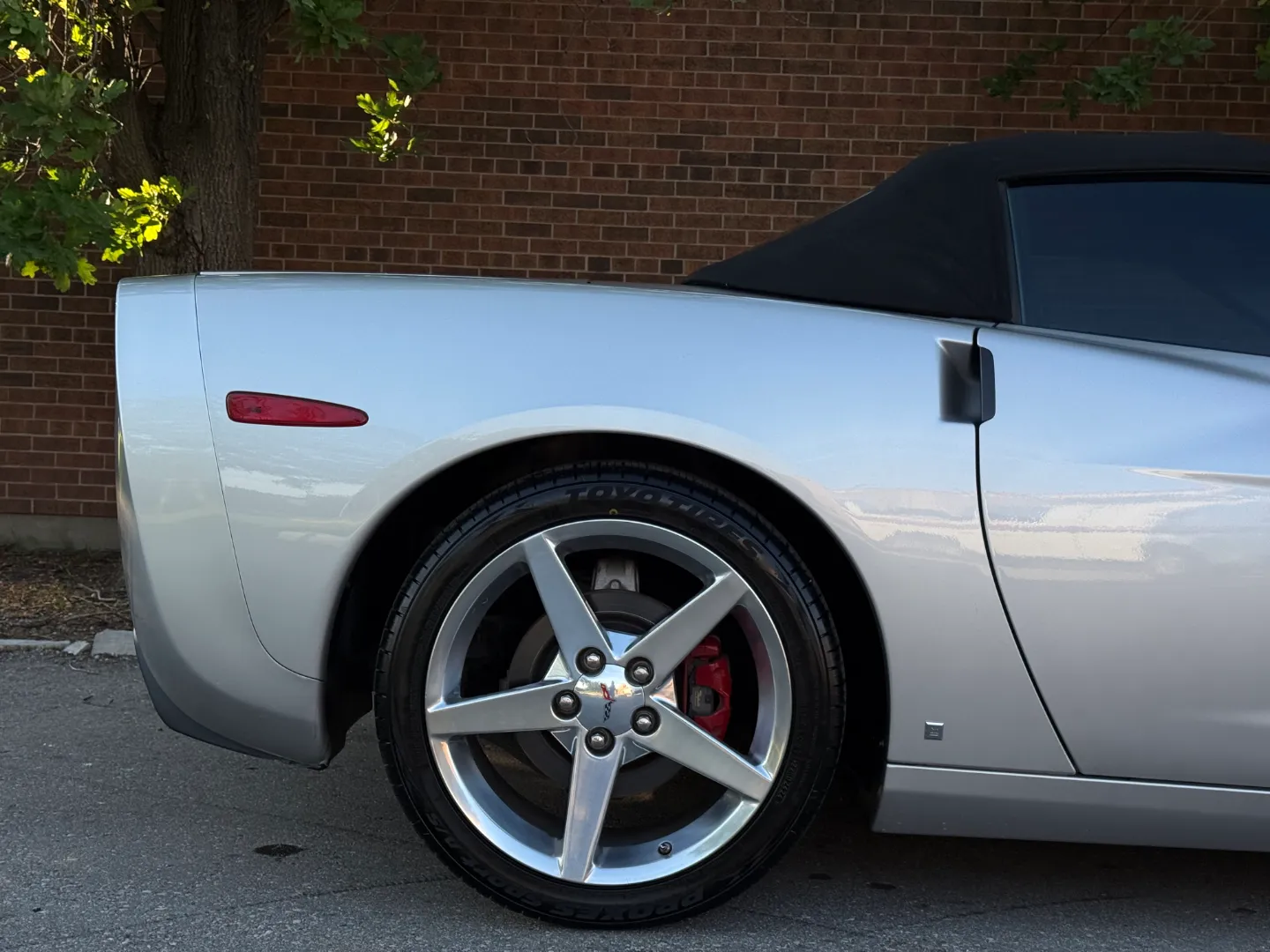 Chevrolet Corvette 3LT Convertible — photo 86