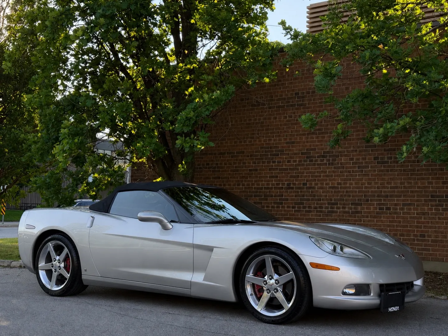 Chevrolet Corvette 3LT Convertible — photo 88