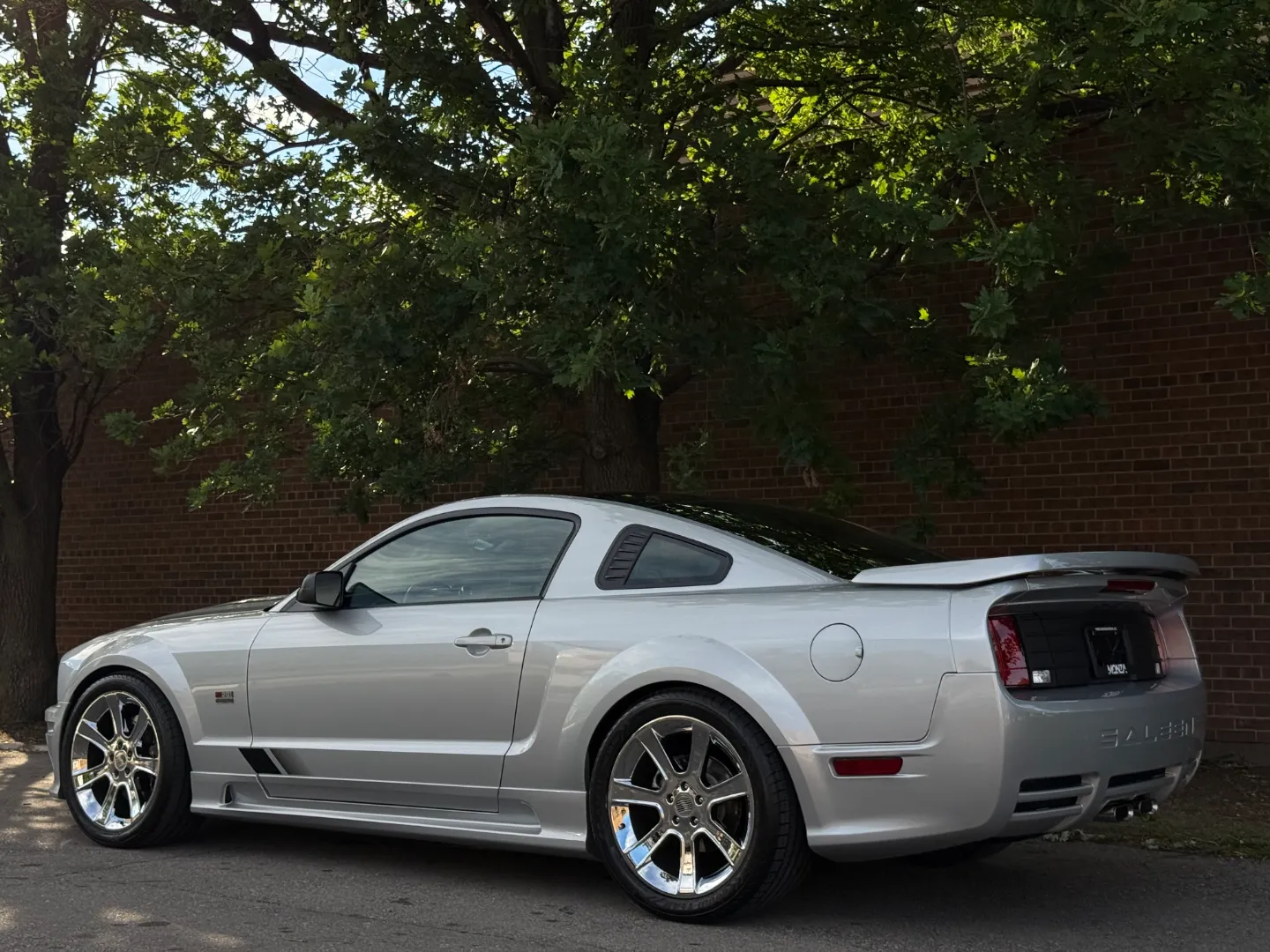 Ford Mustang Saleen S281 Scenic Roof Package Manual Coupe — photo 28