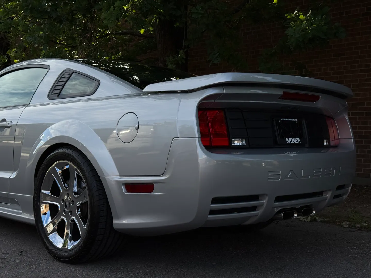 Ford Mustang Saleen S281 Scenic Roof Package Manual Coupe — photo 29