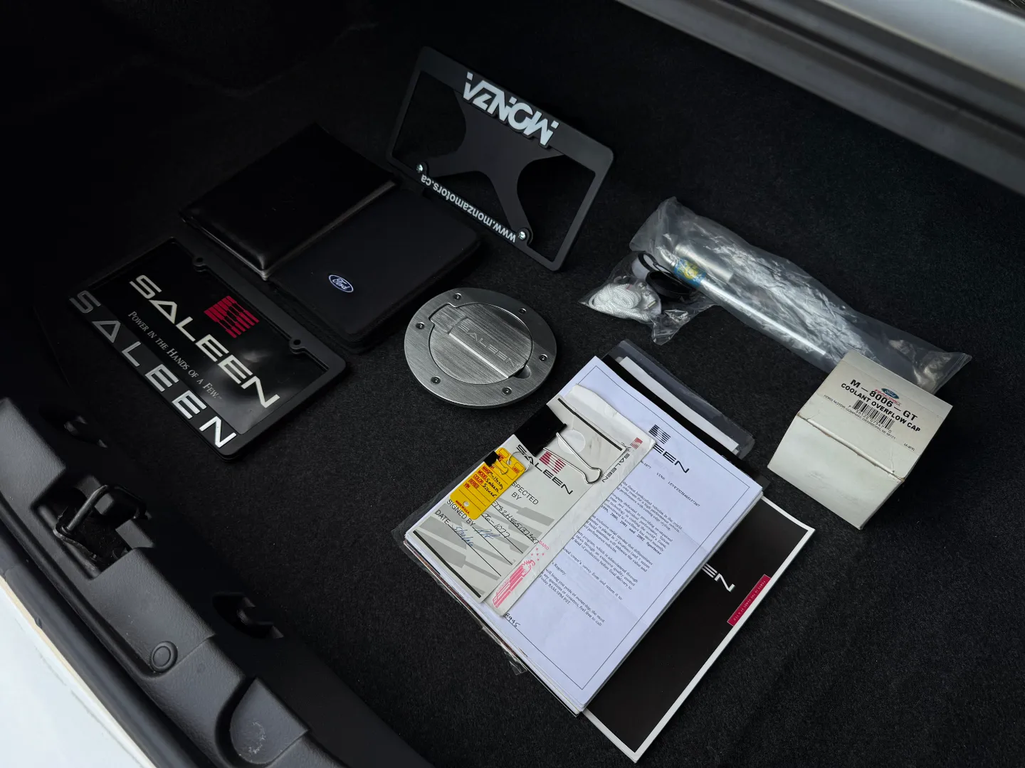 Ford Mustang Saleen S281 Scenic Roof Package Manual Coupe — photo 37