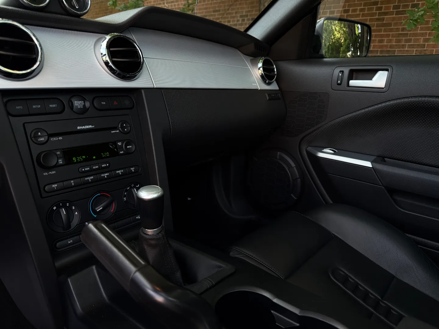 Ford Mustang Saleen S281 Scenic Roof Package Manual Coupe — photo 58