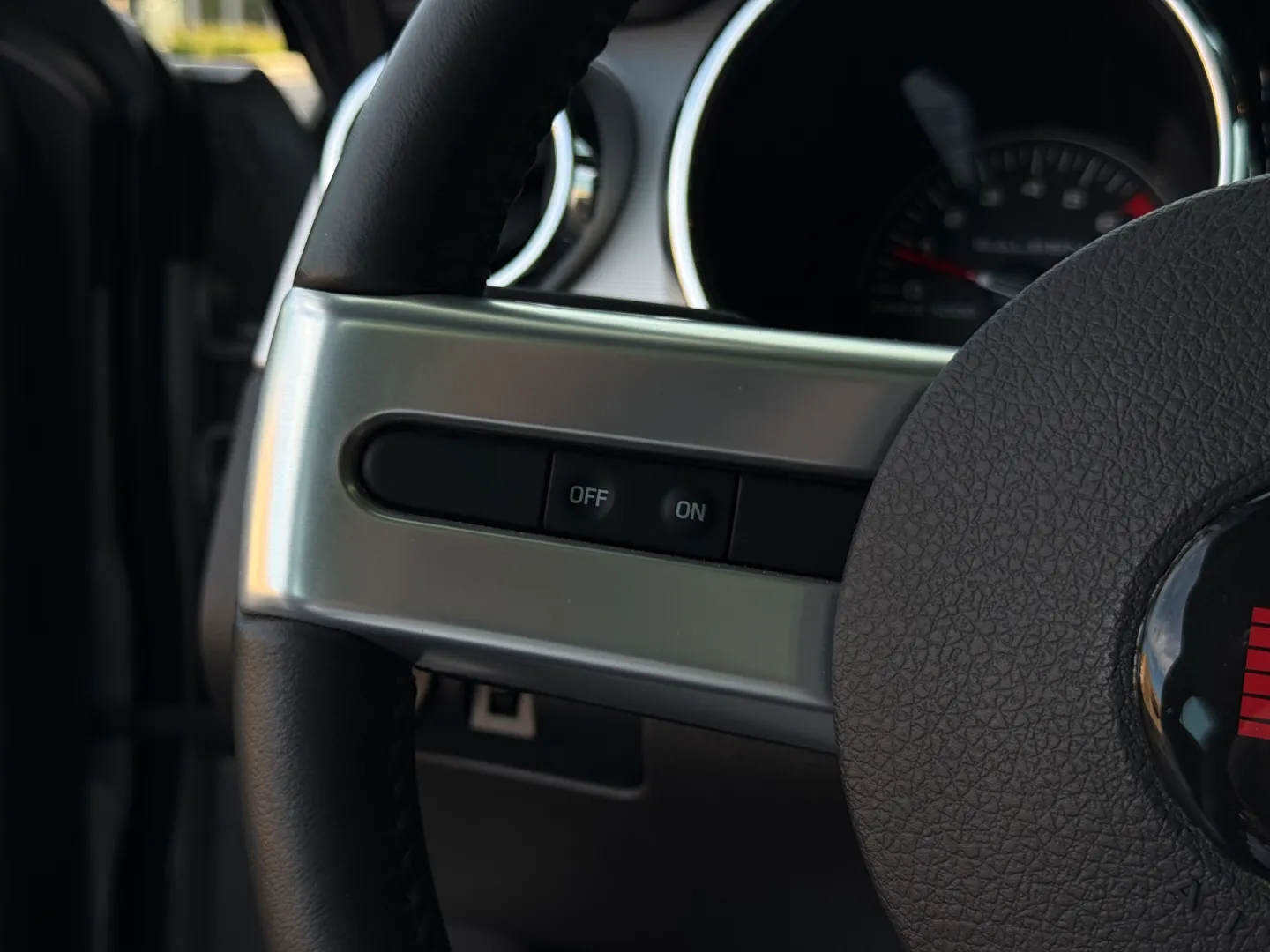 Ford Mustang Saleen S281 Scenic Roof Package Manual Coupe — photo 74